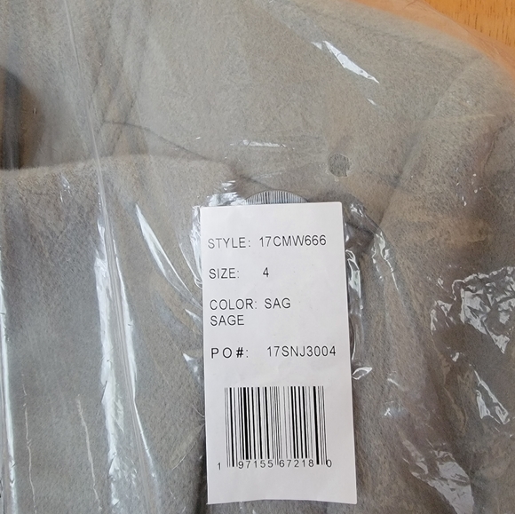 KENNETH COLE Convertible Collar Wool Blend Belted Maxi Coat Sage Color in Size 4 - Picture 7 of 9